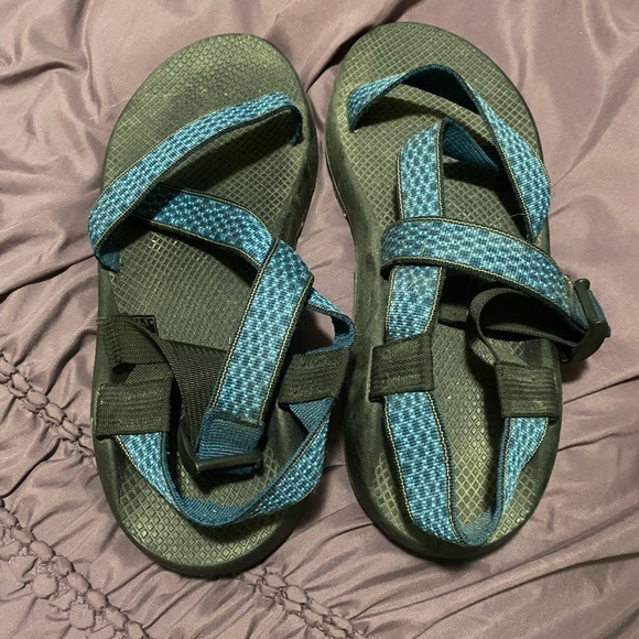Men’s chacos - Picture 1 of 4